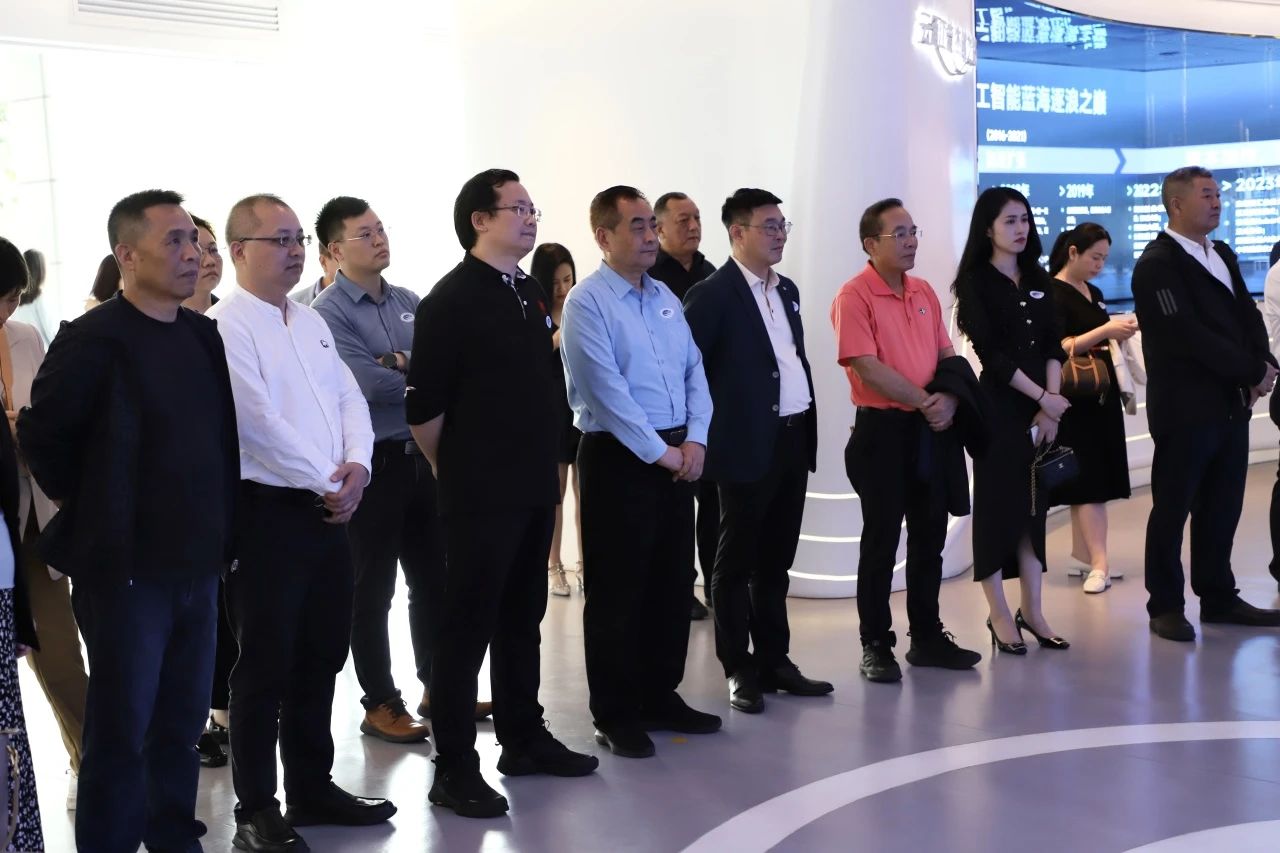 1752043273655 389421922530aa08a9eae9c44bc55141